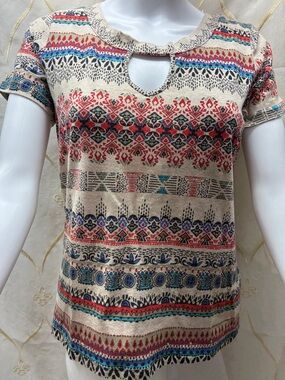 Rafaella Cream Short Sleeve Keyhole Top with Multicolor Geometric Print